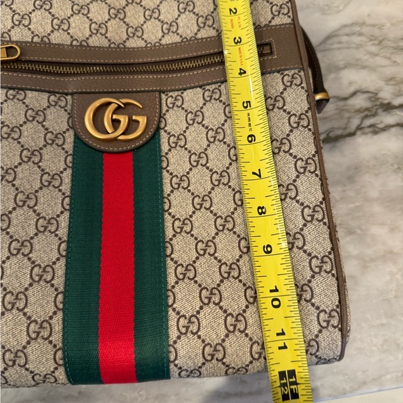 Gucci Messenger Bag - Picture 5 of 6